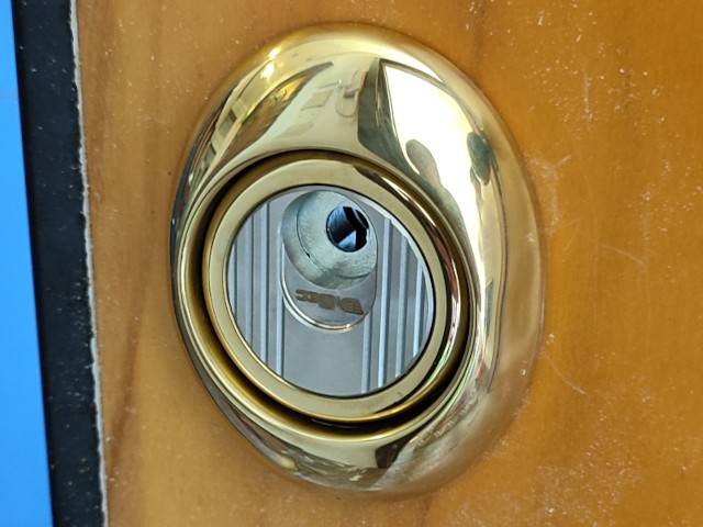 installazione-defender-magnetico-a-treviso