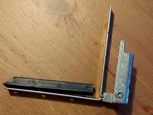 ricambi-ferramenta-agb-per-porte-e-finestre