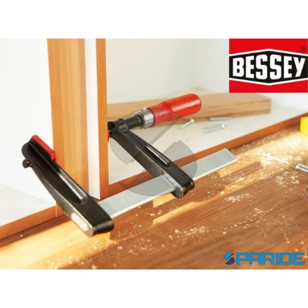STRETTOIO A VITE TGRC 400\120 CON GANASCE IN GHISA BESSEY